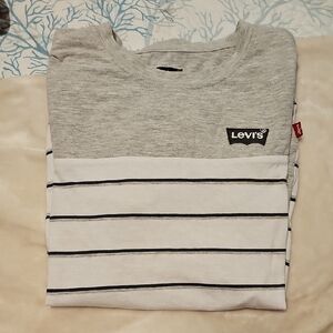 Levi's (10/12) Boys Heather Gray and White Striped Tee